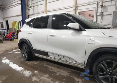 2023 Kia Seltos Lx из США, поврежденный, VIN KNDEPCAA9P7431500